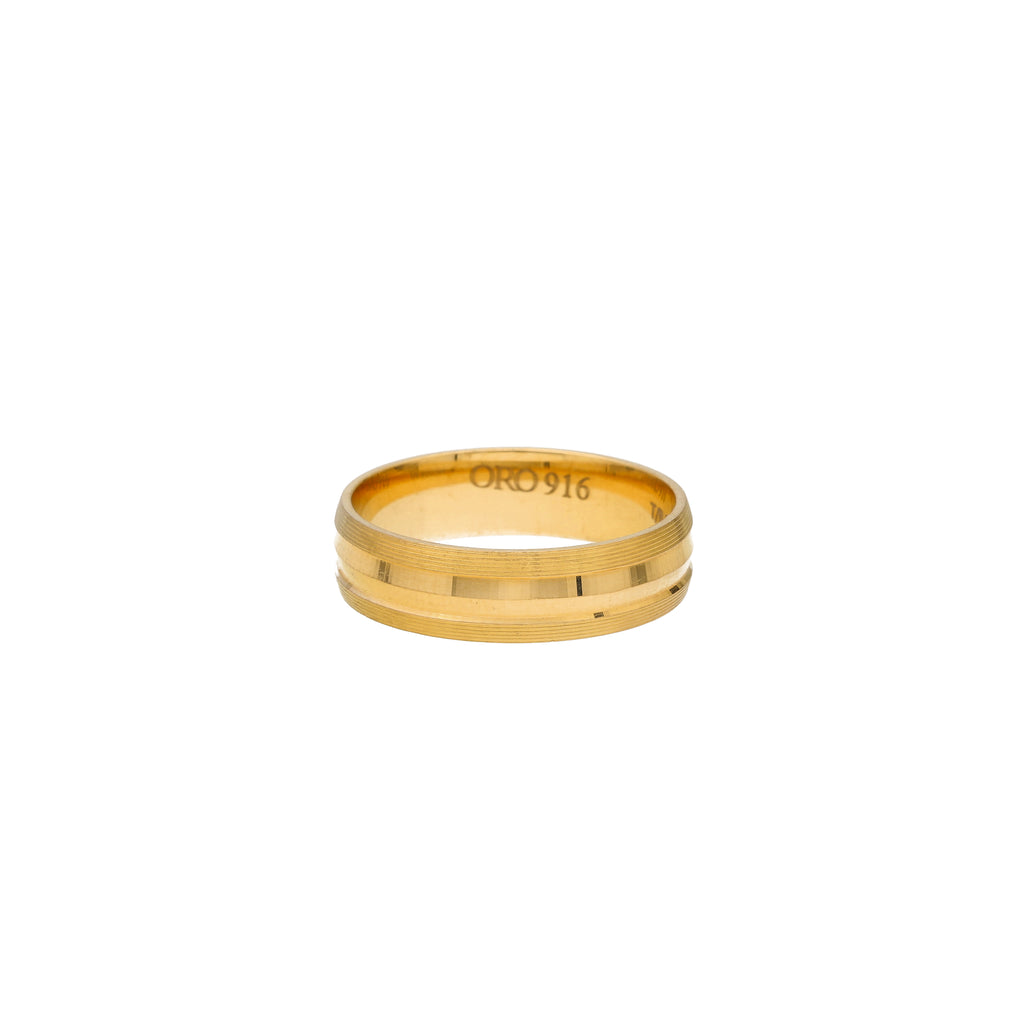 22K Yellow Gold Textured Band Ring (7.9gm) | 



Make a statement of style with this modern 22k gold ring for men by Virani Jewelers.Crafted w...