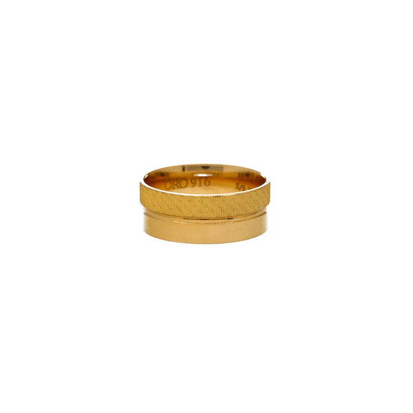 22K Yellow Gold Stacked Band Ring (8gm) | 



Discover refined elegance with this sleek 22k gold ring for men by Virani Jewelers.This excep...