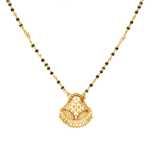 22K Yellow Gold 20 inch Mangalsutra Necklace (11.6gm) | 



Celebrate your love with this 22k yellow gold Mangalsutra necklace by Virani Jewelers.This ic...