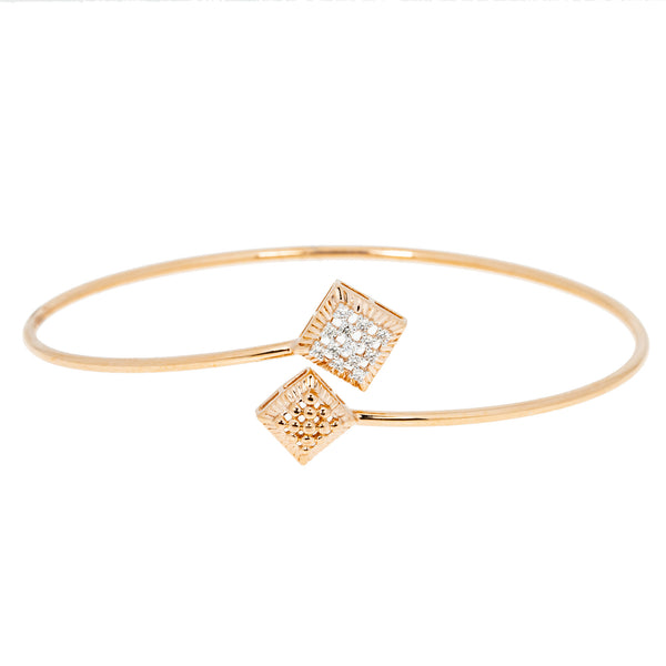 18K Rose Gold & 0.10 ct Diamond Bangle (3.65 grams) | 



Indulge in the elegance of this 18k rose gold and diamond bangle from Virani Jewelers. Featur...