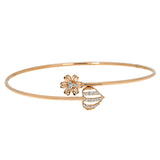 18K Rose Gold & 0.10 ct Diamond Bangle (3.87 grams) | 



Add a touch of luxury to your diamond jewelry collection with this 18k rose gold and diamond ...