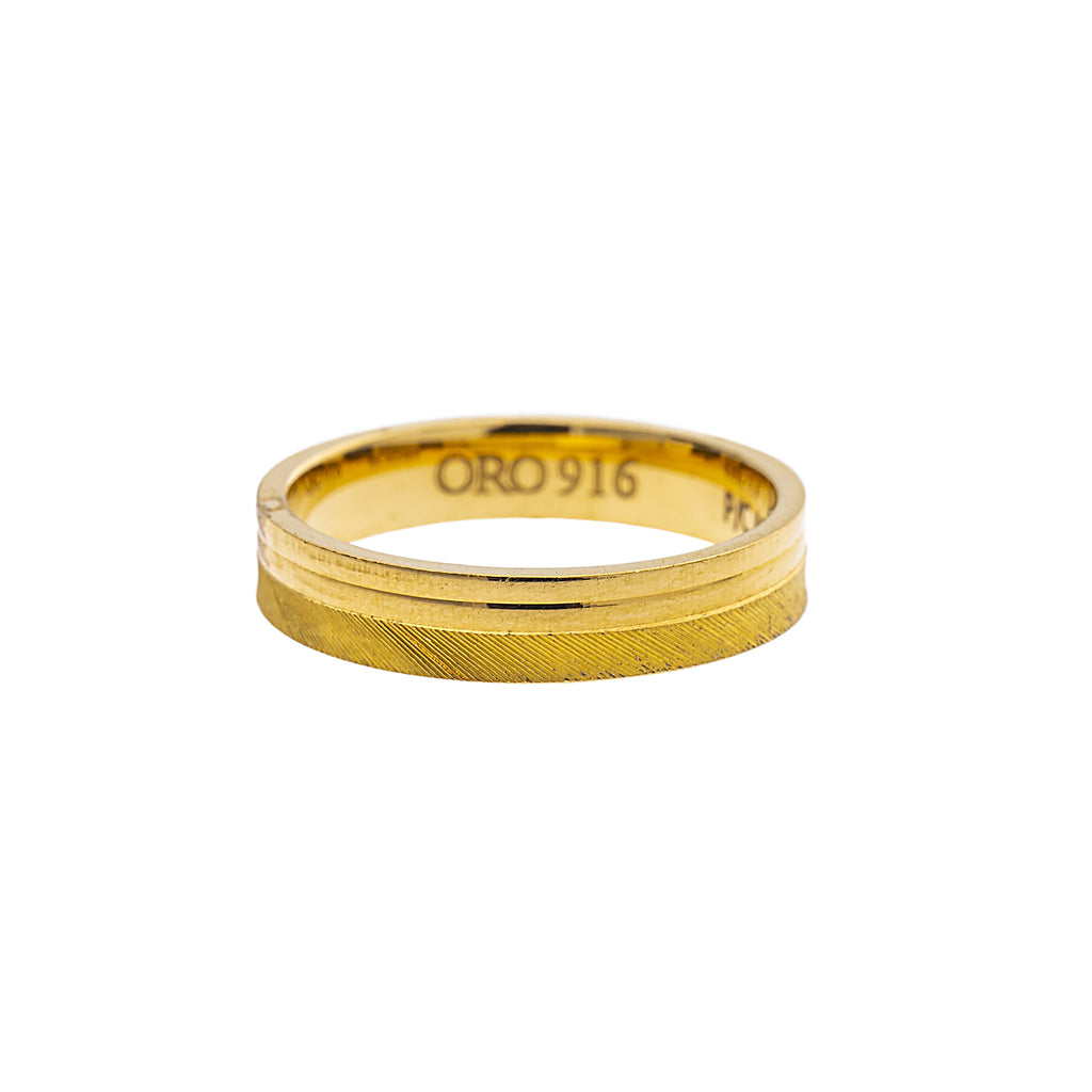 22K Yellow Gold Ring (5.8gm) | 



Transform your style with this exquisite 22k yellow gold ring, a timeless piece of fine gold ...