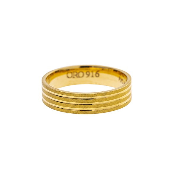 22K Yellow Gold Ring (5.6gm) | 



Step into elegance with this 22k yellow gold ring, a luxurious piece of fine gold jewelry cra...