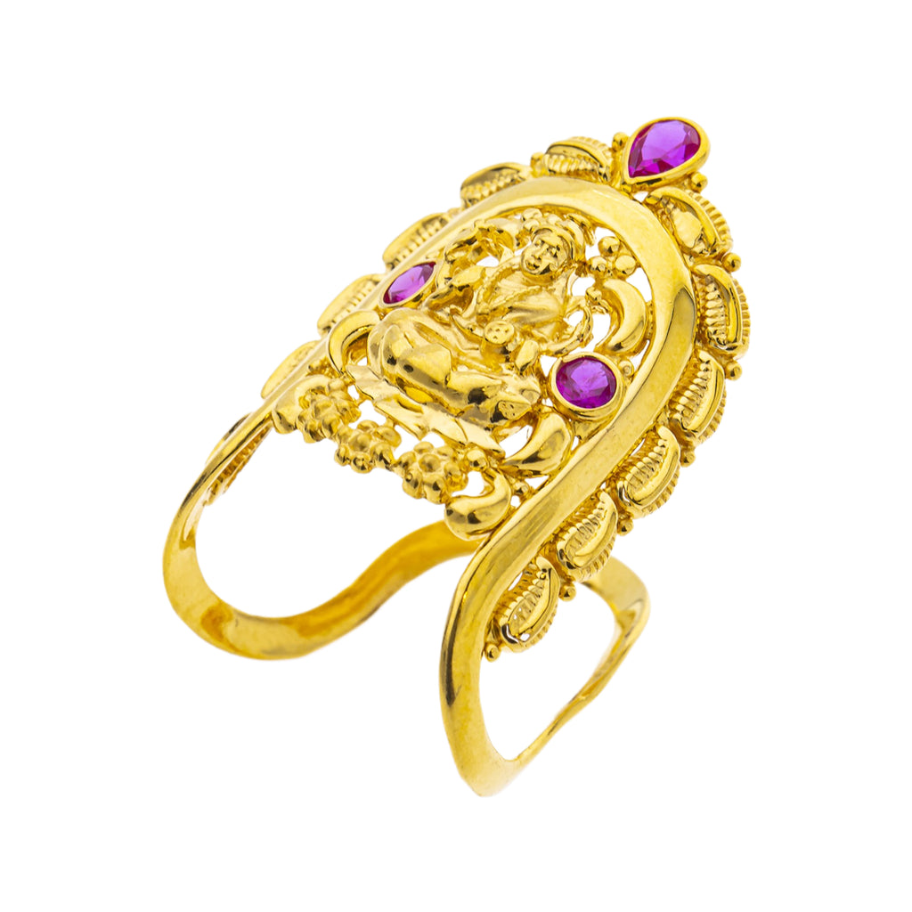 22K Yellow Gold Temple Vanki Ring w/ Ruby (4.5gm) | 



Shine brightly with this 22k yellow gold Vanki ring, featuring beautiful rubies, making a vib...