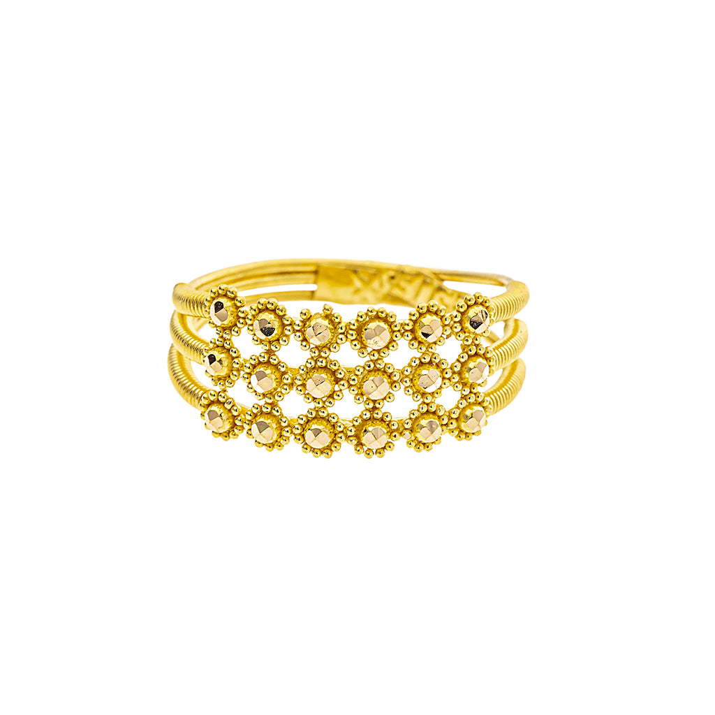 22K Yellow Gold Cocktail Ring (2.1gm) | 



Designed for those who appreciate fine gold jewelry, this 22k yellow gold ring by Virani Jewe...