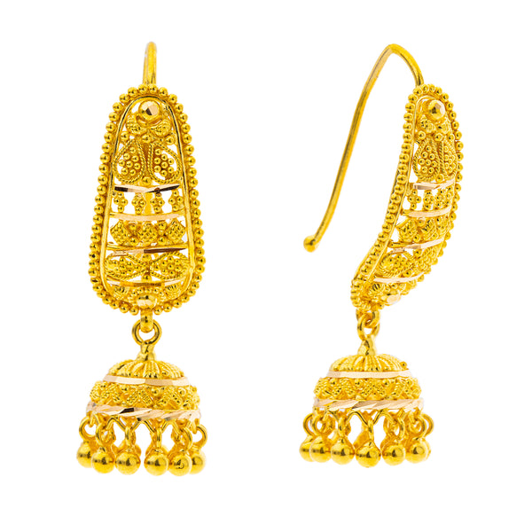 22K Yellow Gold Jhumki Earrings (7.5gm) | 



Adorn yourself with exquisite 22k yellow gold Jhumki earrings by Virani Jewelers, a stunning ...