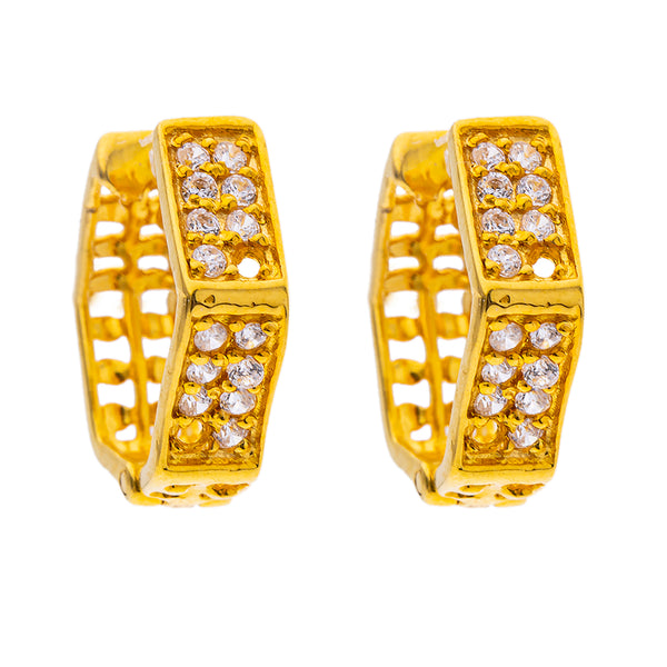 22K Yellow Gold & CZ Huggie Earrings (2.6gm) | 



Experience the brilliance of these 22k yellow gold and cubic zirconia earrings by Virani Jewe...