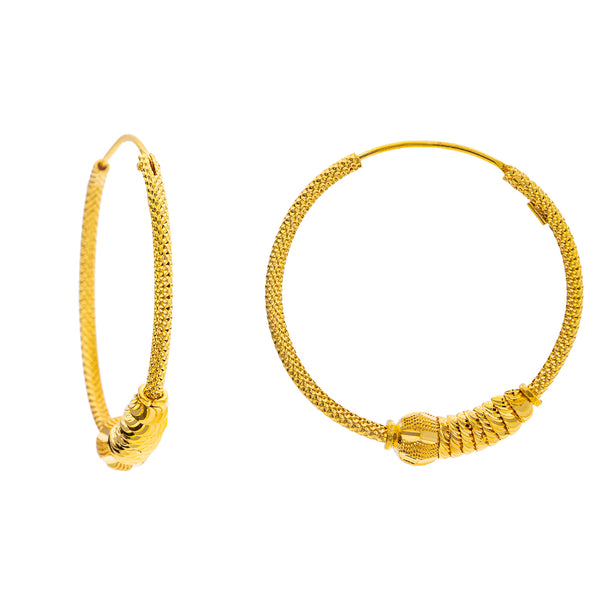 22K Yellow Gold Hoop Earrings (5.2gm) | 



Timeless and luxurious, these 22k gold hoop earrings are crafted by Virani Jewelers for fans ...