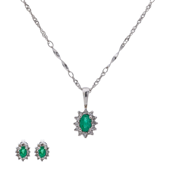 18K White Gold Pendant Necklace Set w/ 0.36 Carat Diamonds (4.4gm) | 



Shine bright when you adorn yourself in this 18k white gold and diamond necklace set from Vir...