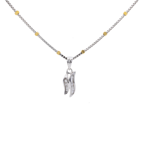 18K White Gold Pendant Necklace Set w/ 0.36 Carat Diamonds (5gm) | 



Experience refined luxury with of this 18k white gold and diamond set by Virani Jewelers—wher...