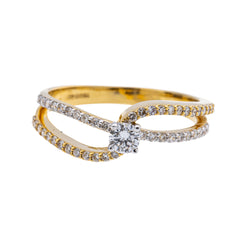 18K Yellow Gold & 0.41 Carat Diamond Ring in Size 6 (3.06gm)