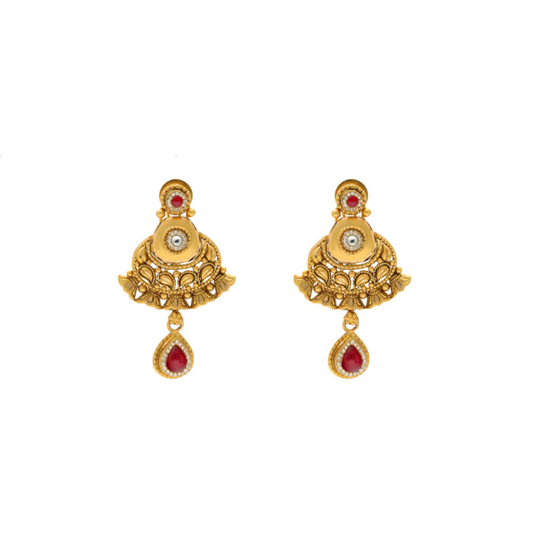 22K Yellow Gold Antique Necklace Set w/ Ruby & CZ (36.5gm) |  




Experience the luxury of traditional Indian gold jewelry with this 22k gold necklace and ea...