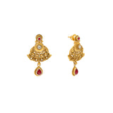 22K Yellow Gold Antique Necklace Set w/ Ruby & CZ (36.5gm) |  




Experience the luxury of traditional Indian gold jewelry with this 22k gold necklace and ea...