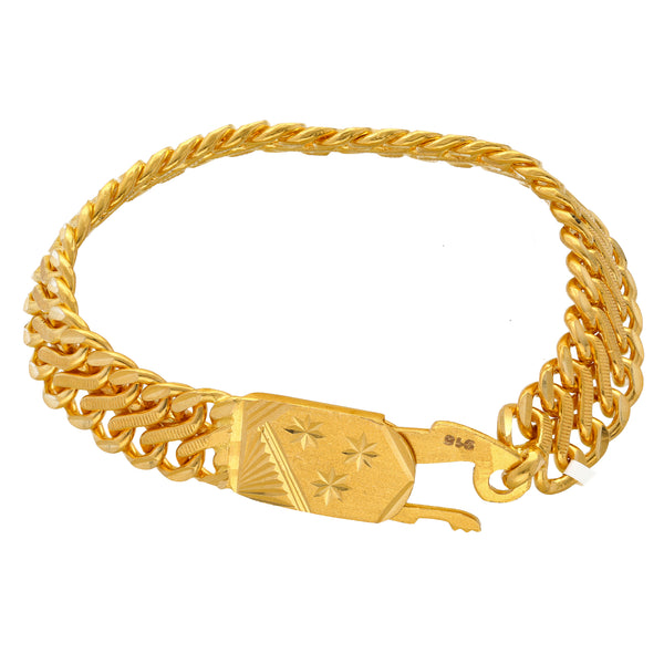 22K Yellow Gold Men's Chain Link Bracelet  (63.1gm) | 


Discover the allure of our men's gold jewelry by owning this captivating 22k yellow gold chain...