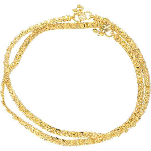 22K Yellow Gold Anklet Set of 2 (22.5gm) | 
The textured filigree design used to create this set of 22k yellow anklets add a feminine allure...